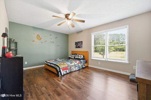 1524 Batts Circle, Greenville, NC 27834