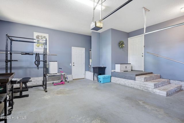 1524 Batts Circle, Greenville, NC 27834