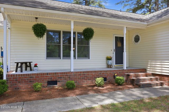 1524 Batts Circle, Greenville, NC 27834