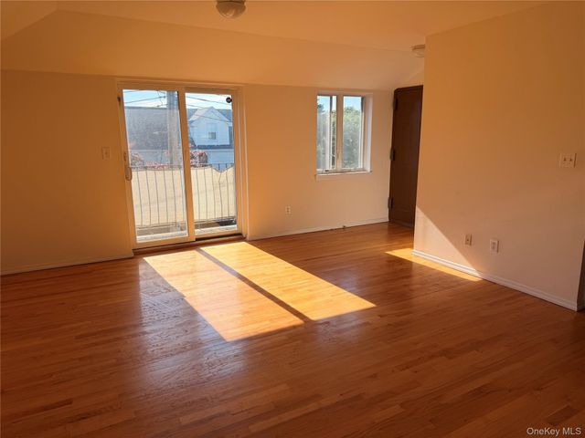 6152 170th Street, Fresh Meadows, NY 11365