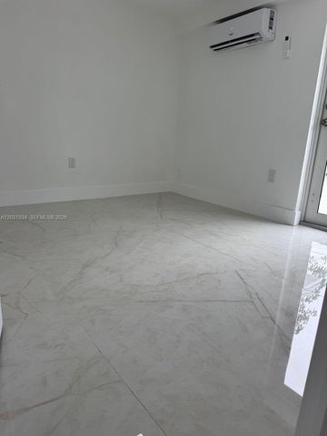 15615 NE 5th Court A, Miami, FL 33162