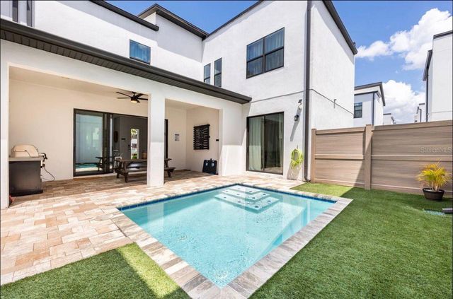 320 VILLA DOMANI COURT, Davenport, FL 33896