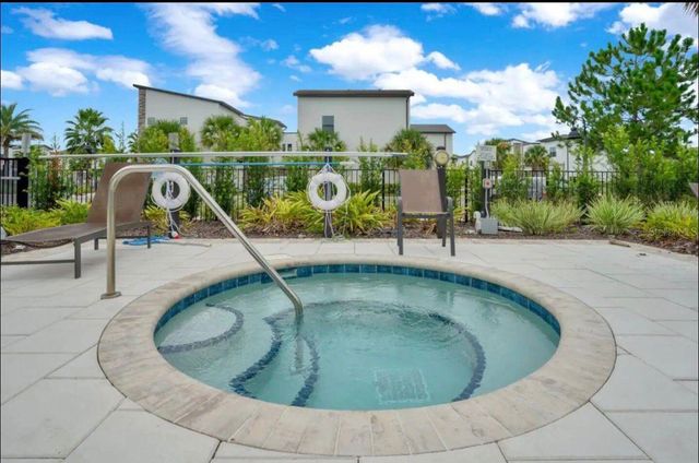 320 VILLA DOMANI COURT, Davenport, FL 33896