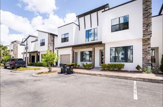 320 VILLA DOMANI COURT, Davenport, FL 33896