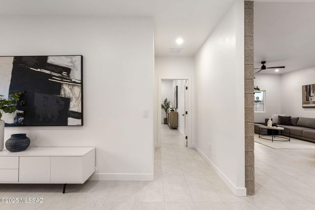 3934 E Elmwood Street, Tucson, AZ 85711