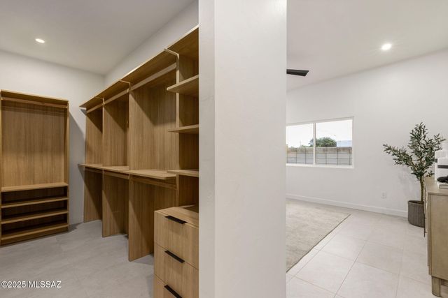 3934 E Elmwood Street, Tucson, AZ 85711