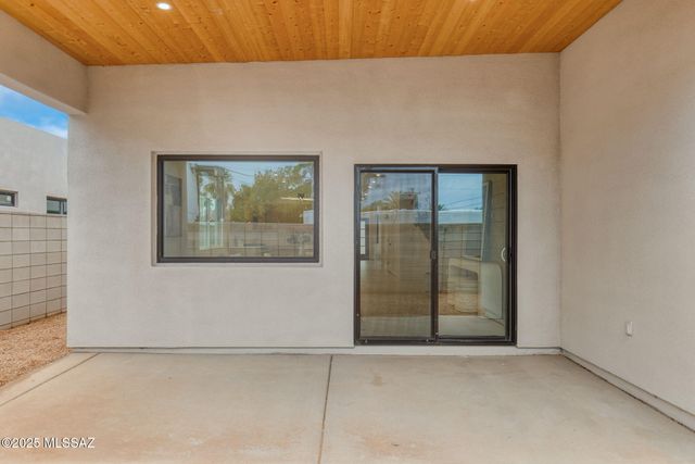 3934 E Elmwood Street, Tucson, AZ 85711