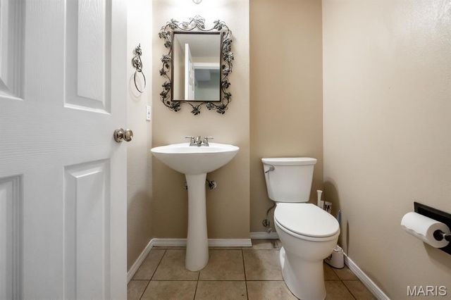 1102 Illini Drive, O'fallon, IL 62269