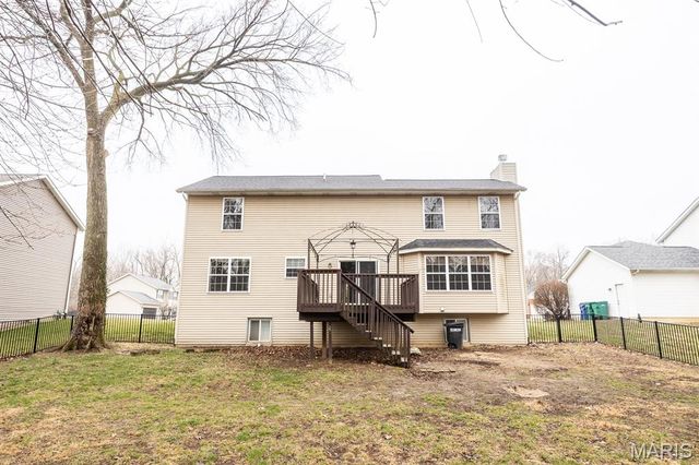 1102 Illini Drive, O'fallon, IL 62269