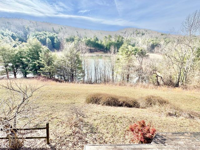 9245 Patterson DR, Bent Mountain, VA 24059