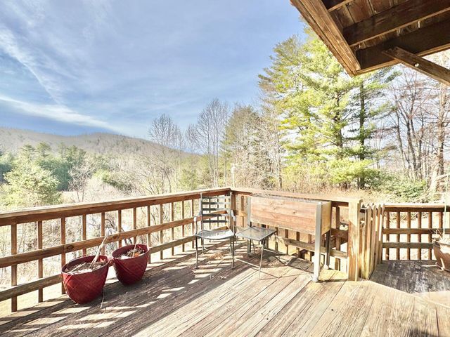 9245 Patterson DR, Bent Mountain, VA 24059