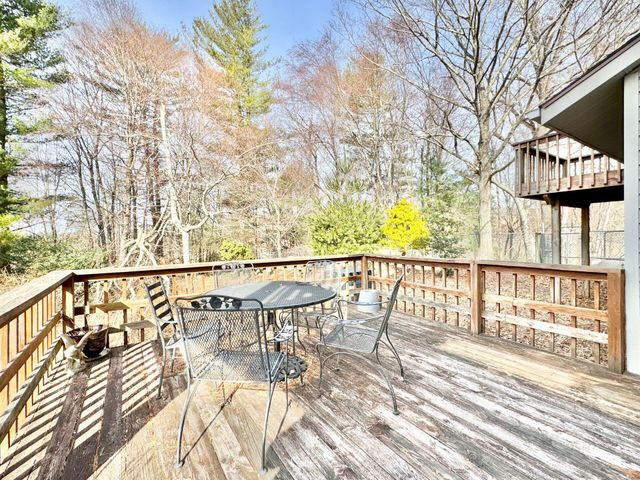 9245 Patterson DR, Bent Mountain, VA 24059