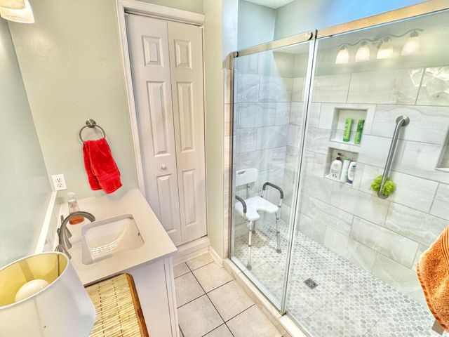 9245 Patterson DR, Bent Mountain, VA 24059