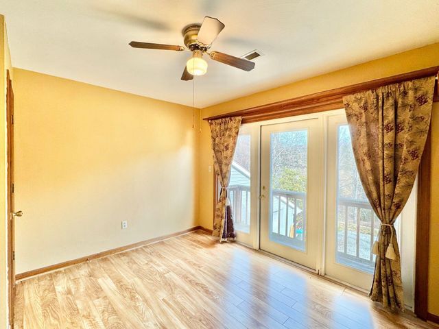 9245 Patterson DR, Bent Mountain, VA 24059