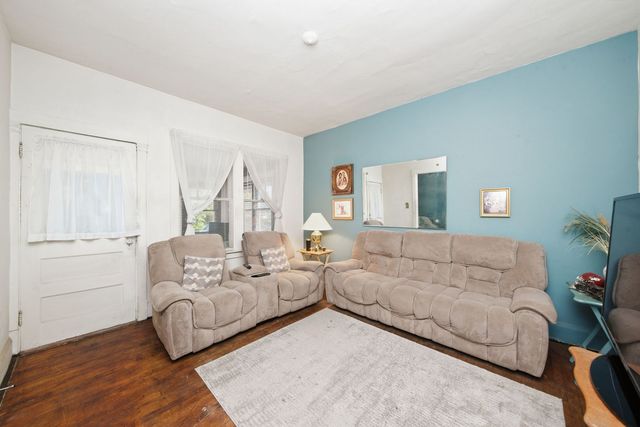 3508 S Mozart Street, Chicago, IL 60632
