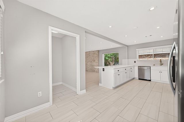 12707 Pantano Drive, Houston, TX 77065