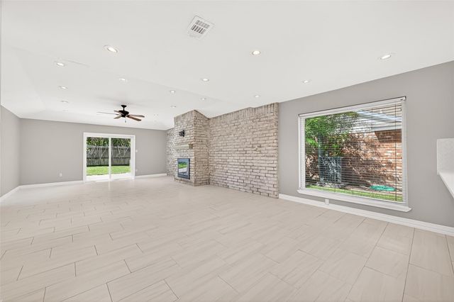 12707 Pantano Drive, Houston, TX 77065