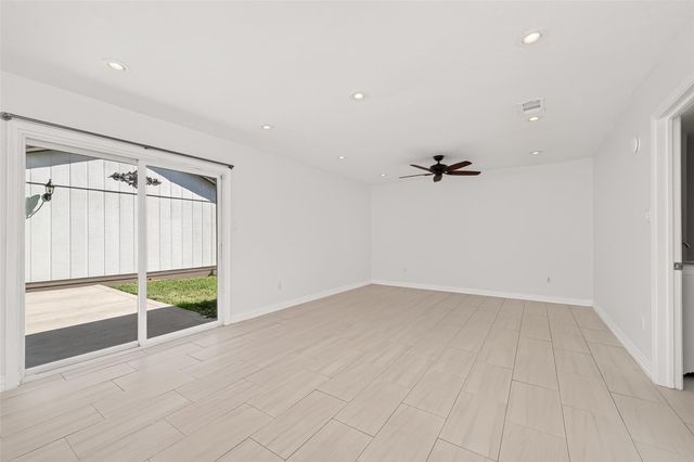 12707 Pantano Drive, Houston, TX 77065