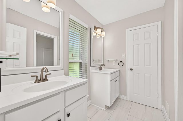 12707 Pantano Drive, Houston, TX 77065