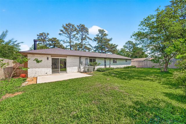 12707 Pantano Drive, Houston, TX 77065