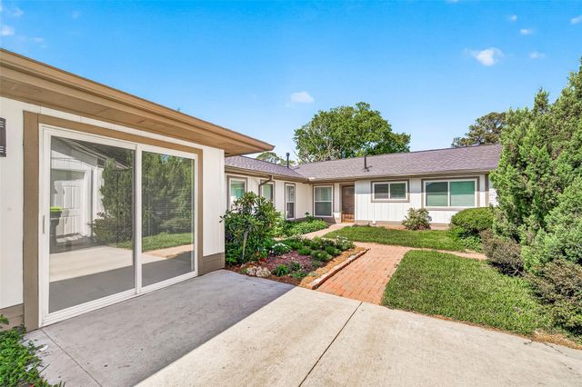 12707 Pantano Drive, Houston, TX 77065