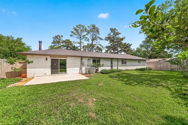 12707 Pantano Drive, Houston, TX 77065