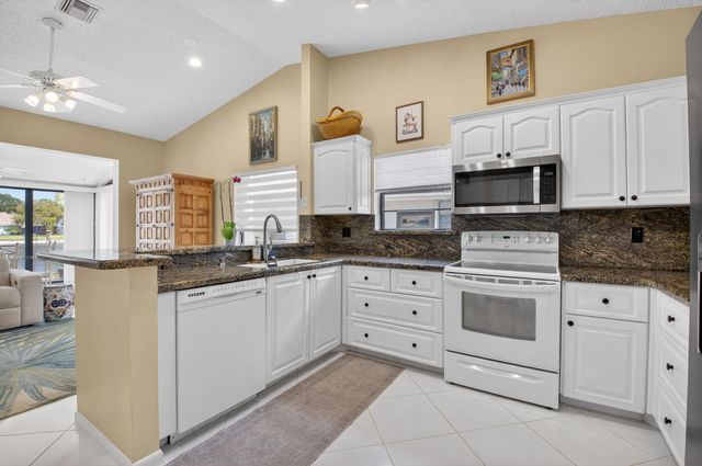 4771 Yardarm Lane, Boynton Beach, FL 33436