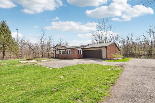 4412 W State St, Mahoning Twp, PA 16116