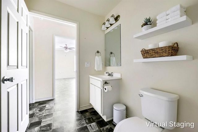1415 E Jefferson Avenue, Fort Worth, TX 76104
