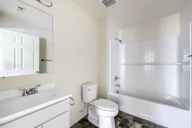 1415 E Jefferson Avenue, Fort Worth, TX 76104