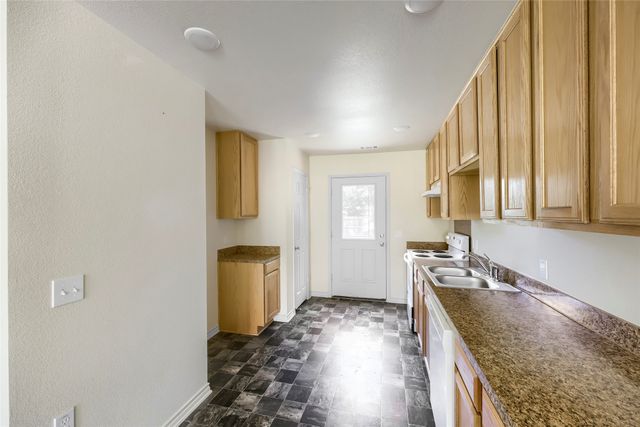 1415 E Jefferson Avenue, Fort Worth, TX 76104