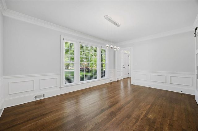 7525 S Spalding Lake Drive, Atlanta, GA 30350