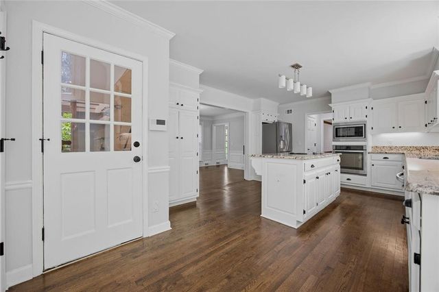 7525 S Spalding Lake Drive, Atlanta, GA 30350