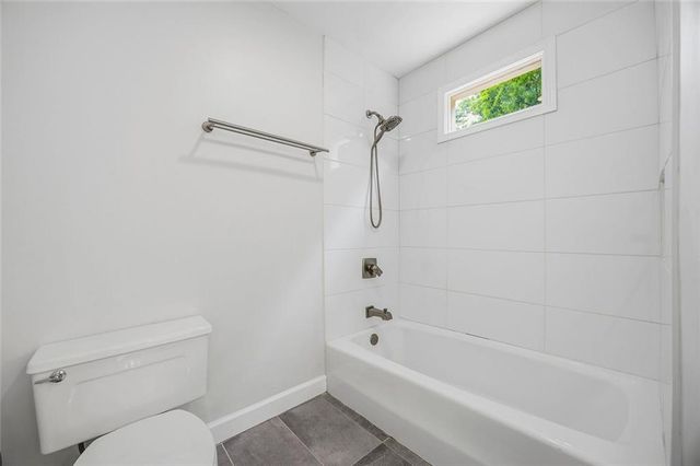 7525 S Spalding Lake Drive, Atlanta, GA 30350