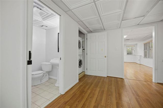 7525 S Spalding Lake Drive, Atlanta, GA 30350