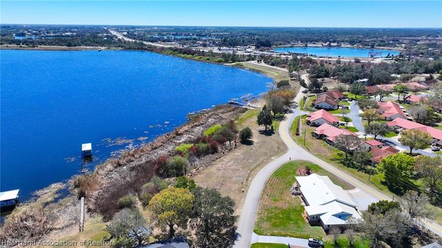 1055 W Lake Damon Drive, Avon Park, FL 33825