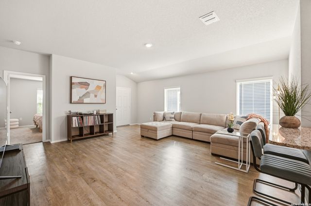 5719 COOPERS XING, San Antonio, TX 78222