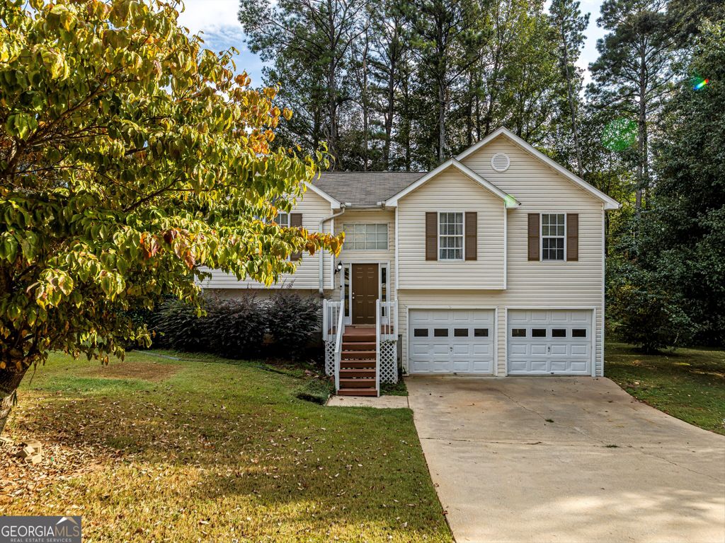 65 Ridgefield Drive, Douglasville, GA 30134