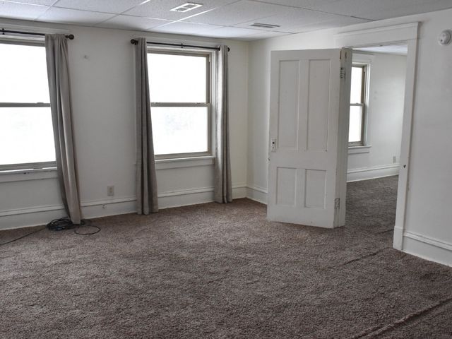 307 & 311 WALNUT Street, Meadville, PA 16335