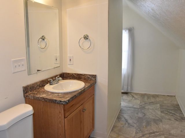 307 & 311 WALNUT Street, Meadville, PA 16335