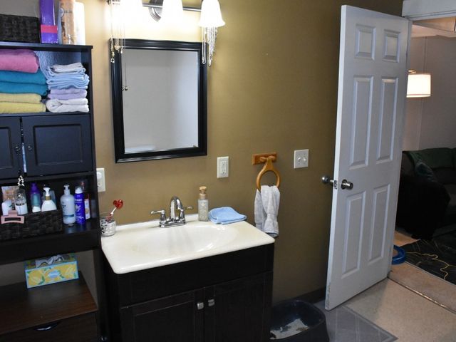 307 & 311 WALNUT Street, Meadville, PA 16335