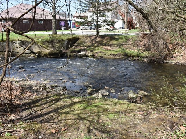 307 & 311 WALNUT Street, Meadville, PA 16335