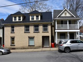 307 & 311 WALNUT Street, Meadville, PA 16335