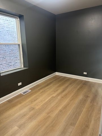 7644 S Vernon Avenue, Chicago, IL 60619