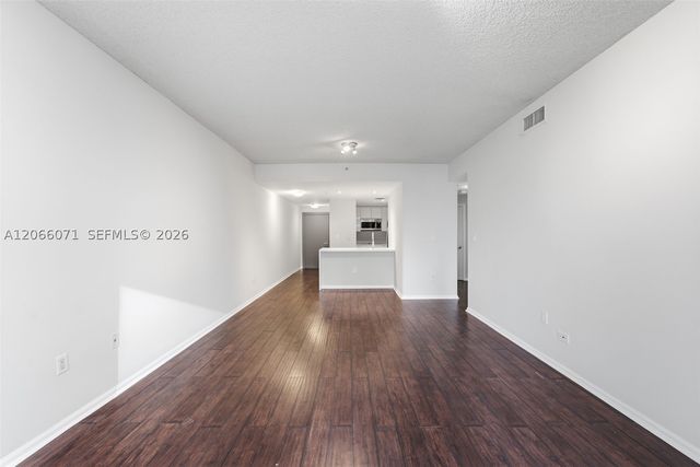 185 SE 14th Ter 1010, Miami, FL 33131