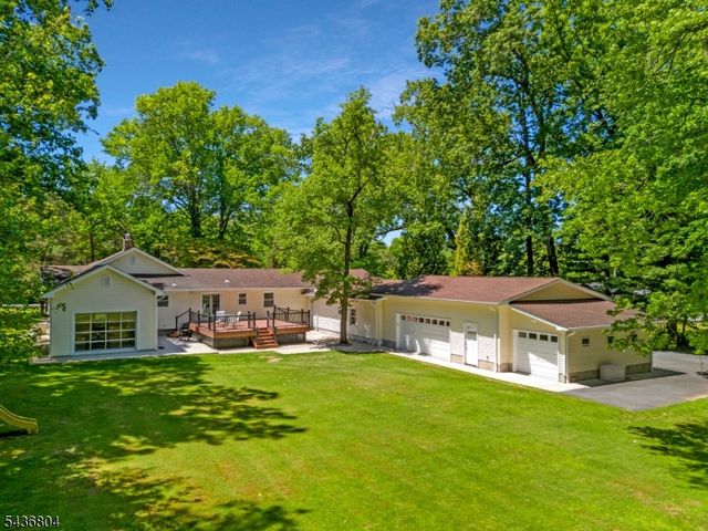 78 Bernard St, Branchburg Twp., NJ 08876
