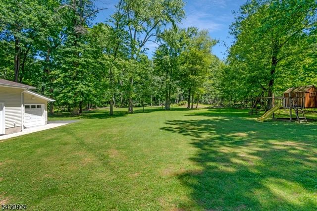 78 Bernard St, Branchburg Twp., NJ 08876