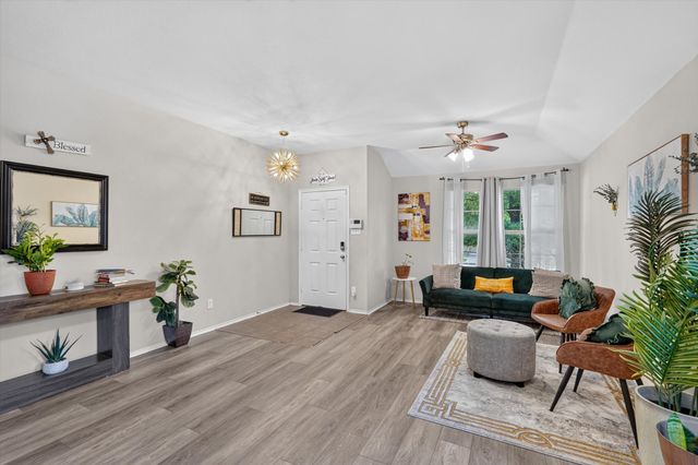 1731 Overlook Drive, Lancaster, TX 75146