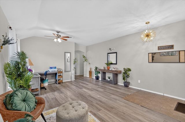 1731 Overlook Drive, Lancaster, TX 75146