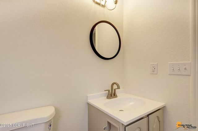 2510 Laird Circle, Anchorage, AK 99516